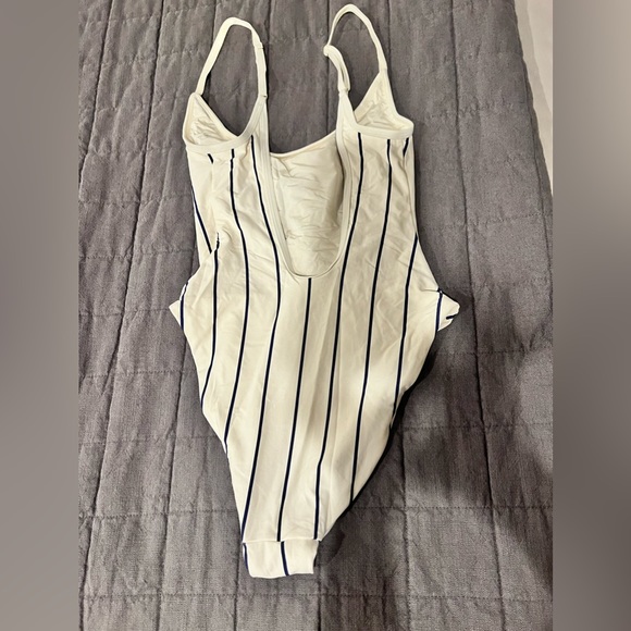 WeWoreWhat One Piece - Picture 2 of 3